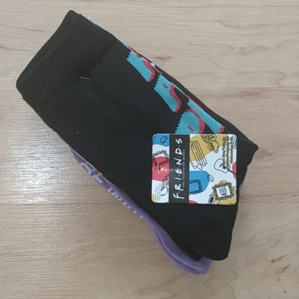 Friends TV Series 4 pack Crew Socks Size 4-10